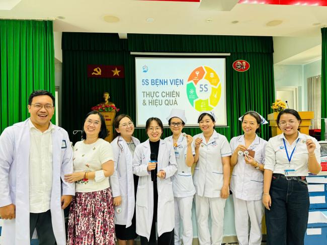 TẬP HUẤN 5S – HƯỚNG ĐẾN MÔI TRƯỜNG BỆNH VIỆN AN TOÀN, CHẤT LƯỢNG