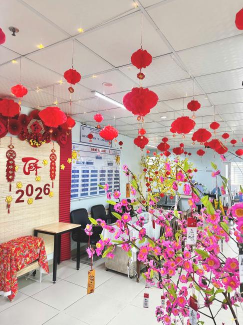 RỘN RÀNG SẮC XUÂN – KHÔNG KHÍ CHUẨN BỊ ĐÓN TẾT TẠI BỆNH VIỆN